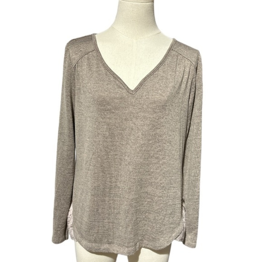 Energy World Wear light brown women’s top with lace sides size medium‎ (1839)